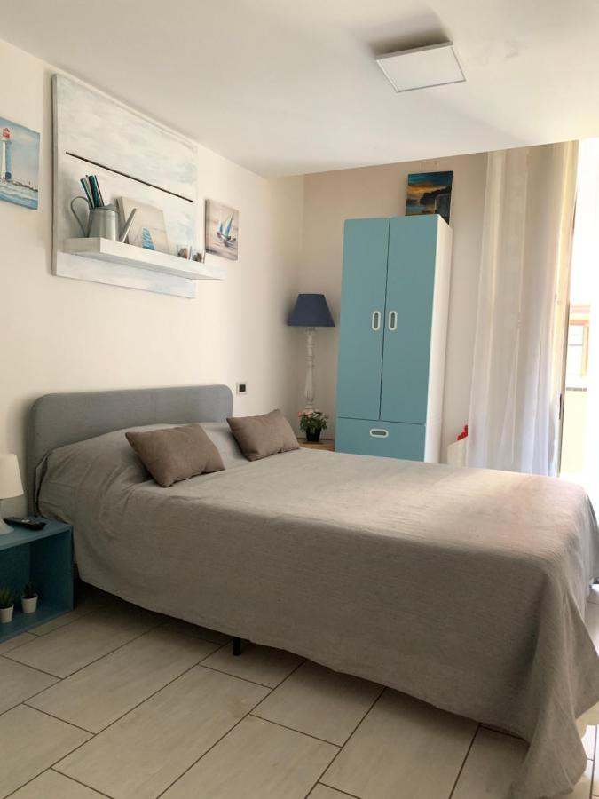 La Casa Di Hoby Apartman Nápoly Kültér fotó