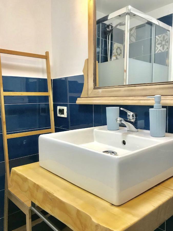 La Casa Di Hoby Apartman Nápoly Kültér fotó